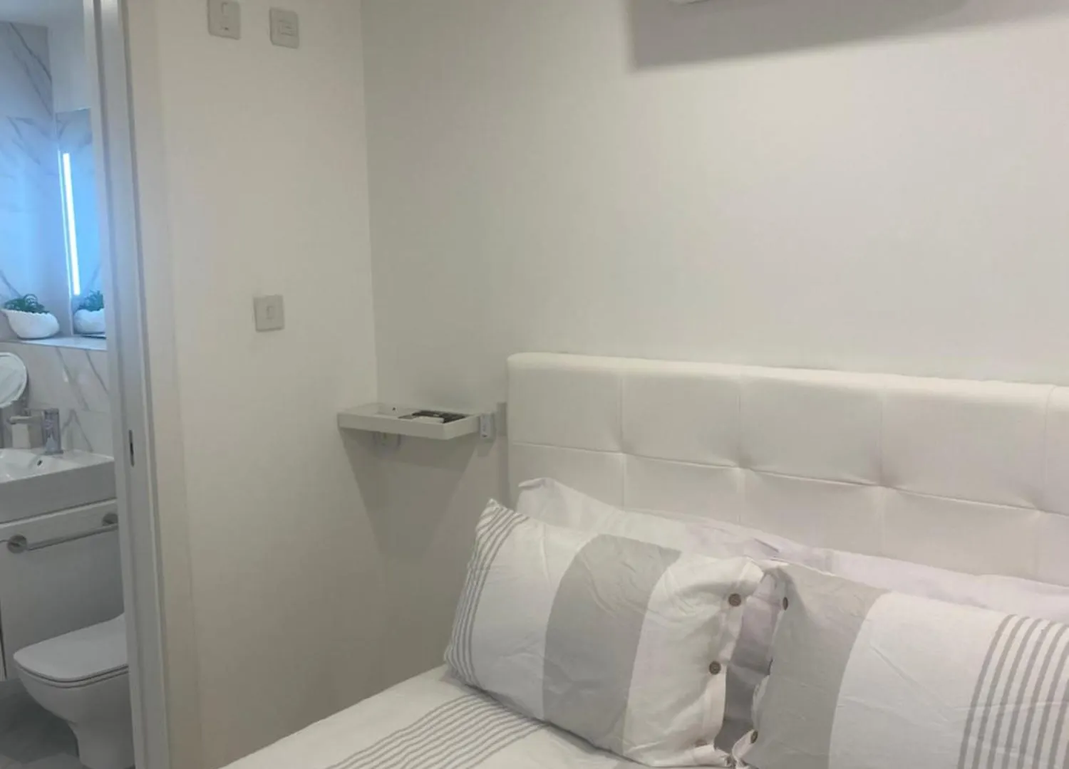 Daire Cp Top Floor Luxury Studio With Spa And Pool Cebelitarık